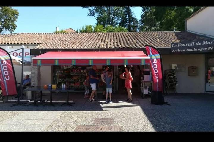 Location de vacances pour 6 personnes, avec piscine et terrasse à L'Houmeau - 4