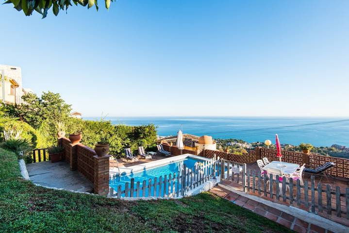 Ferienhaus für 8 Personen, mit Balkon und Garten in Benalmádena - 2