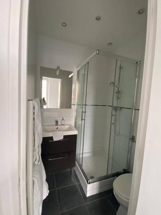 Appartement entier, One-Bedroom Apartment in Champlan, Essonne
