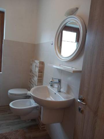 Gîte pour 4 personnes, avec vue et terrasse, animaux acceptés à Colere
