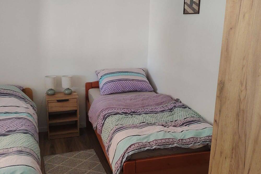 Geheel appartement, Tweekamerappartement met een terras Varazdin, Zagorje in Varaždin