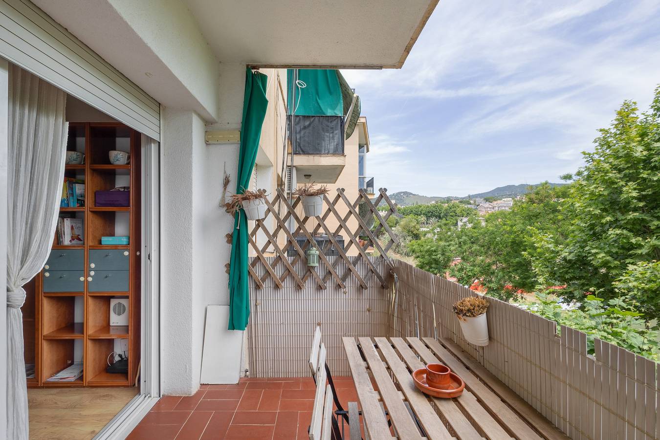 Apartamento entero, Apartamento 'Fantastic Beach' con balcón, Wi-Fi y aire acondicionado in Alella, Costa del Maresme