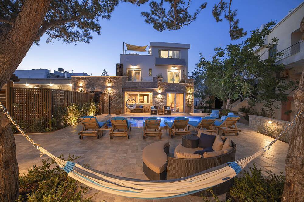Villa mit vier Schlafzimmern mit privatem Pool in Strandnähe in Koutsouras, Lasithi