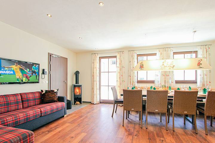 Ferienhaus für 10 Personen, mit Sauna und Balkon in Flachau - 3