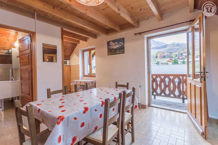 Gîte pour 5 personnes, avec balcon à Albiez-Montrond - 3