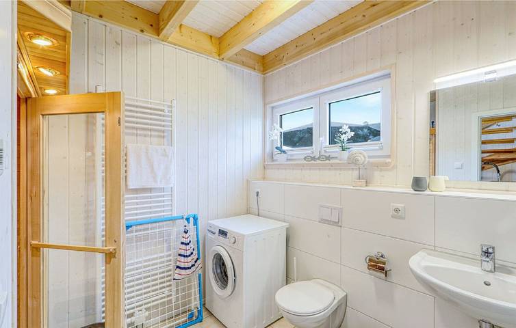 Ferienhaus für 6 Personen, mit Ausblick und Sauna sowie Garten in Olpenitz - 3