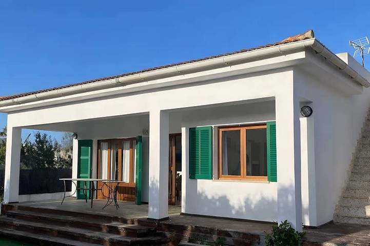 Villa pour 6 personnes, avec balcon et jardin - 1