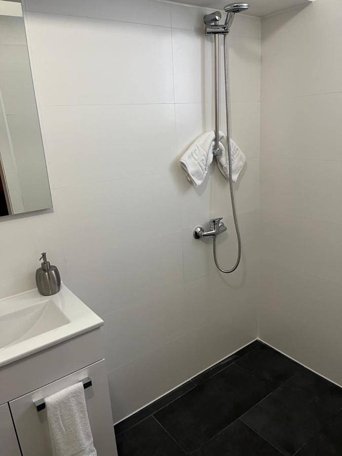 Double Room with Private Bathroom in Harburg (Hamburg), Hamburg