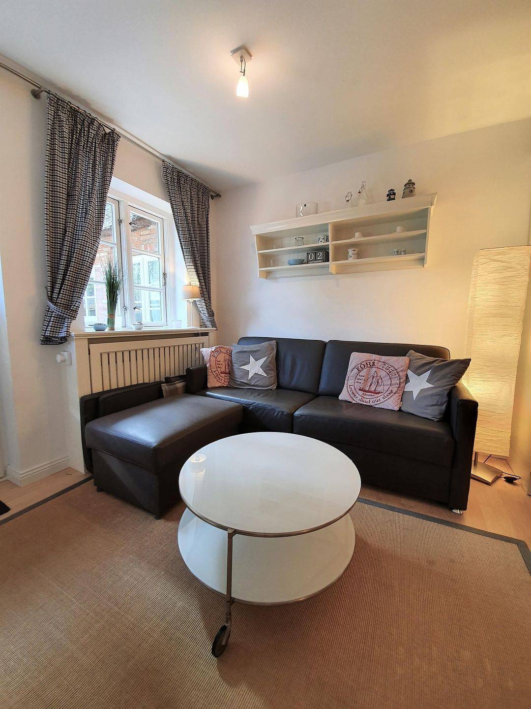 Ganze Wohnung, Ferienwohnung Traumkoje - mit Sauna, Terrasse & Parkplatz in Alkersum in Alkersum, Föhr