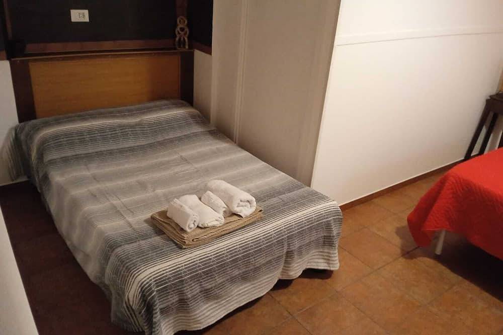 Casa Mbrlech cozy house in our historic center in Putignano, Bari Province