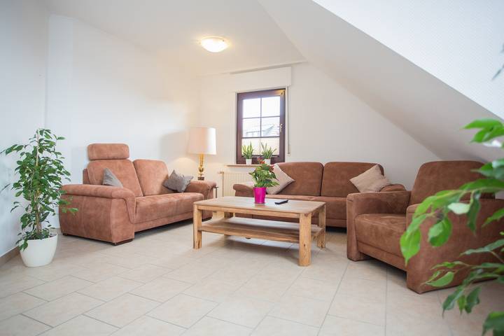 Ferienhaus für 4 Personen, mit Balkon/Terrasse und Balkon im Sauerland - 2