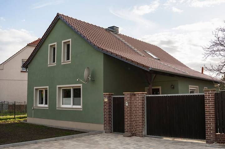 Ferienhaus für 8 Personen, mit Garten in Senftenberg