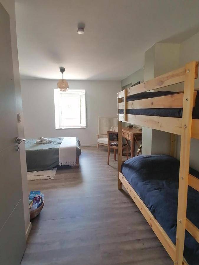 Location de vacances pour 4 personnes, avec vue ainsi que jardin et terrasse à Saint-Jacques-d'Ambur - 4
