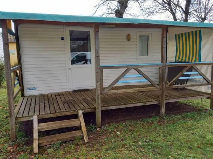 Camping voor 2 personen, met Terras in Bourgondië