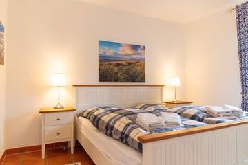 Ferienwohnung für 4 Personen in Wittmund, Südliche Nordseeküste, Bild 2