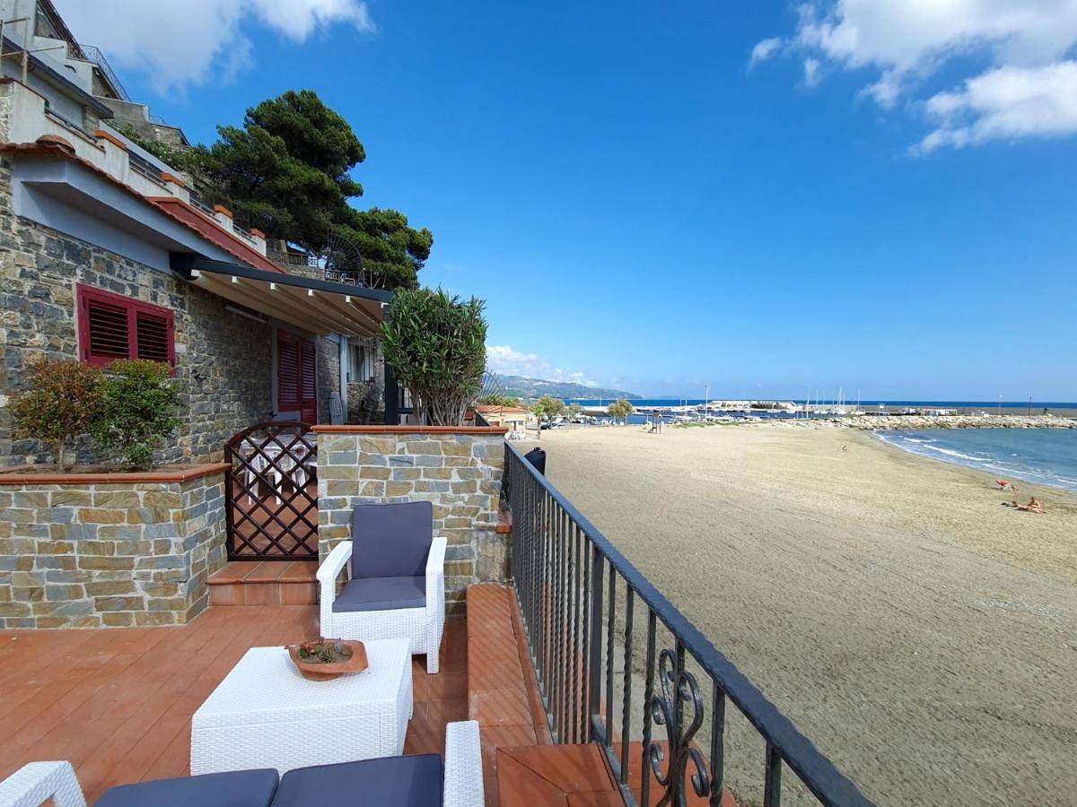 Villa Martina Mare in Spiaggia sotto la torre, Casal Velino