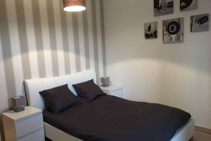 Location de vacances pour 9 personnes, avec jacuzzi ainsi que terrasse et jardin à Saint-Maurice-sur-Eygues - 2