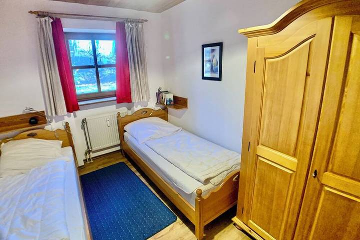 Ferienwohnung für 6 Personen, mit Sauna und Garten sowie Whirlpool in Hauzenberg - 3