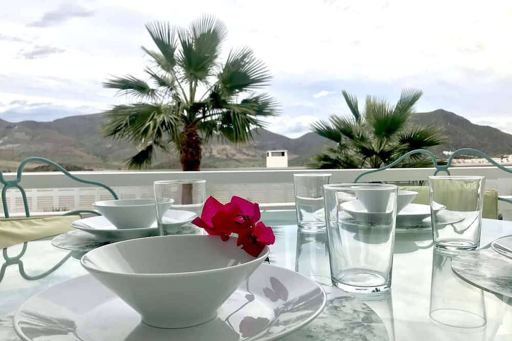Villa Blanca Views & Pool in San José (Almería), Níjar