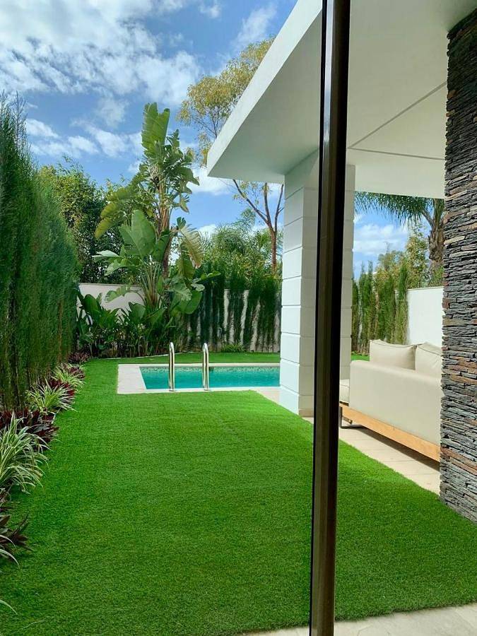 Villa pour 8 personnes, avec piscine ainsi que vue et jardin