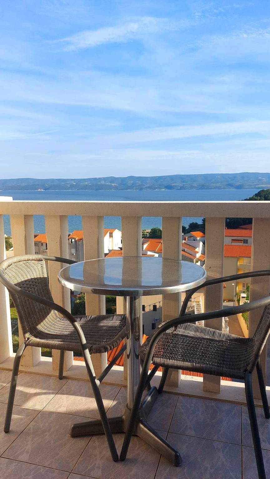 Gehele studio, Studioapartment in Duće mit Meerblick, Balkon, Klimaanlage, W-Lan (122-8) in Omiš, Omiš-Riviera