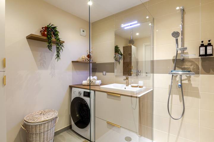 Appartement entier, Tournette, vue montagne & belle terrasse in Saint-Jorioz, Parc naturel régional du Massif des Bauges