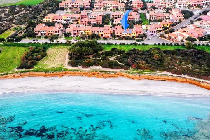 Location de vacances pour 6 personnes, avec Balcon et Terrasse ainsi que Jardin et Vue à Cabras - 3