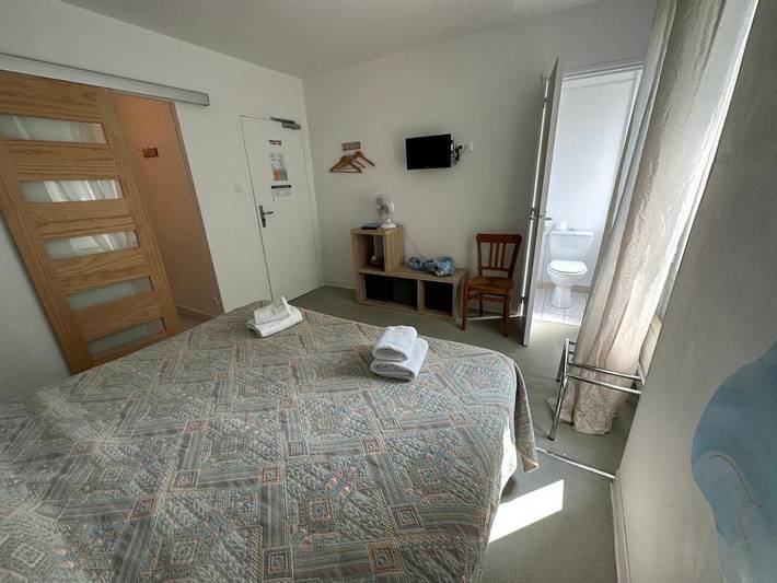 Hôtel pour 2 personnes, avec jardin et terrasse, animaux acceptés à Laragne-Montéglin - 3