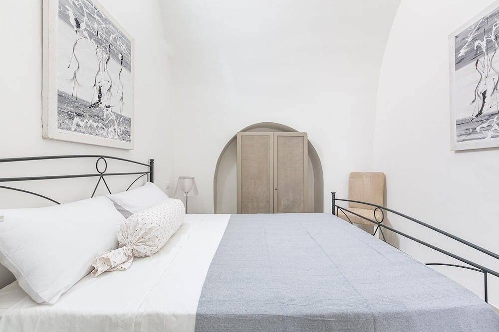 Entire apartment, Lecasinedico` - Mia by Barbarhouse in Castrignano del Capo, Gulf of Taranto