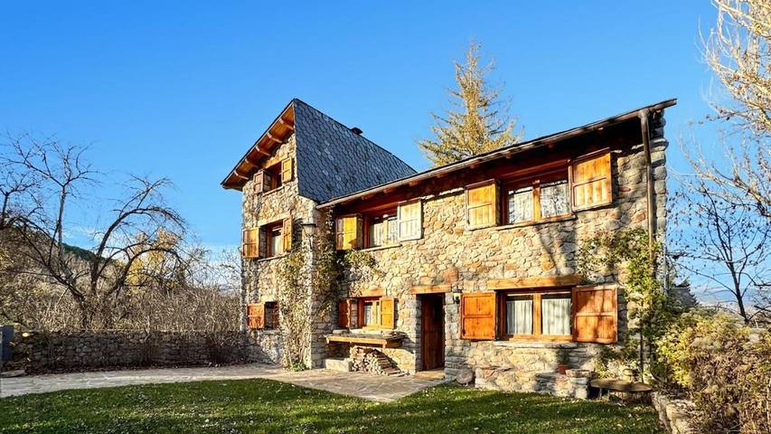 Casa rural para 8 personas, con Jardín y Vistas en Cerdanya (Lleida) - 2