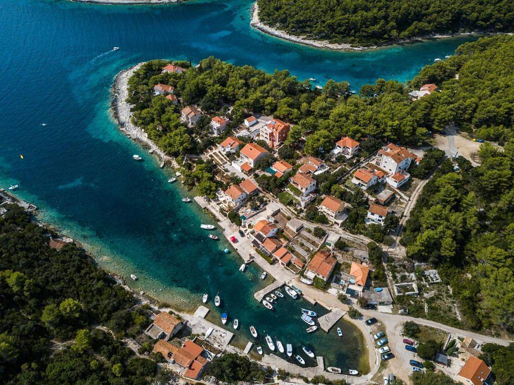 Schönes Ferienhaus am Meer in Vela Luka, Korcula