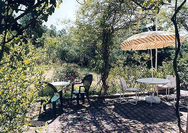 Casa de vacaciones "Zypresse" - Relájese en un gran jardín cerrado. in Saint-Saturnin-lès-Apt, Parque natural regional del Luberon