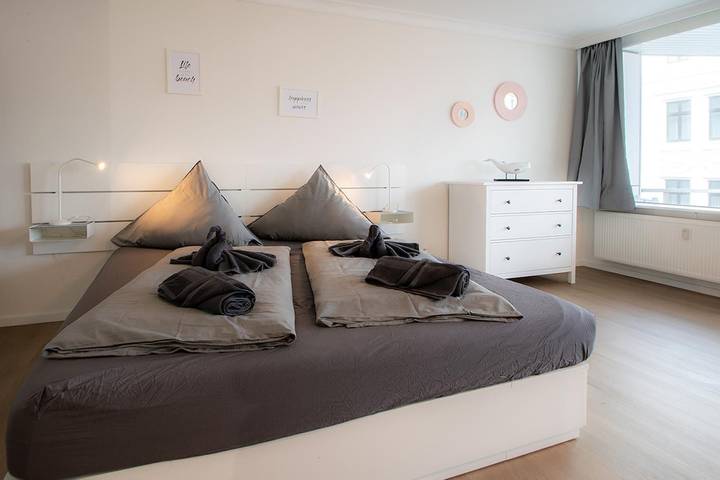 Ganze Wohnung, Ferienwohnung Strandapartement 46 mit seitlichem Meerblick in Borkum Nordbad - Badestrand, Borkum