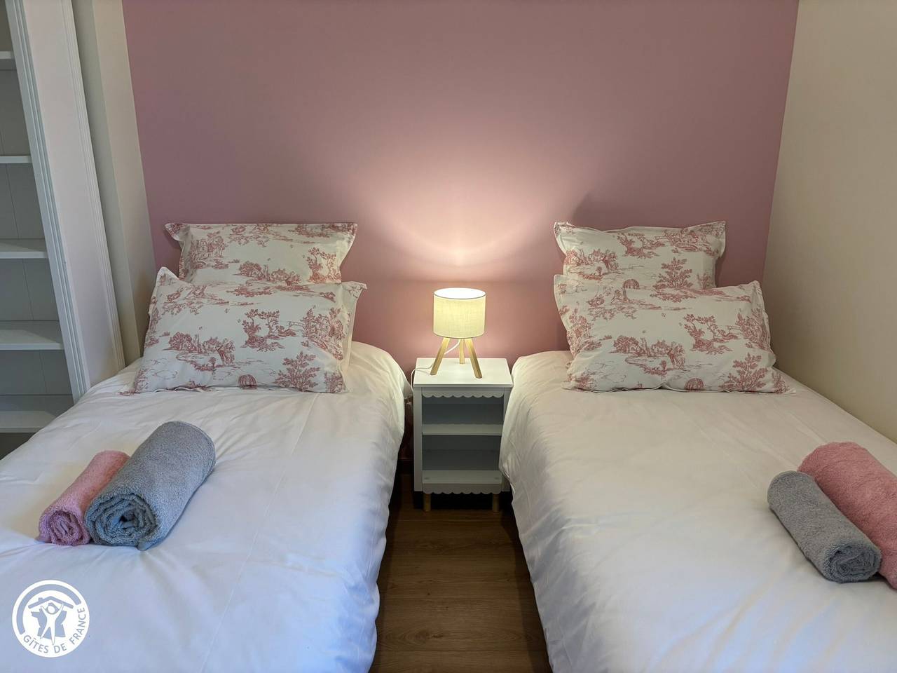 Charmant Gîte Vendéen avec Jardin - 6 Pers. in La Gaubretière, Vallée de la Loire