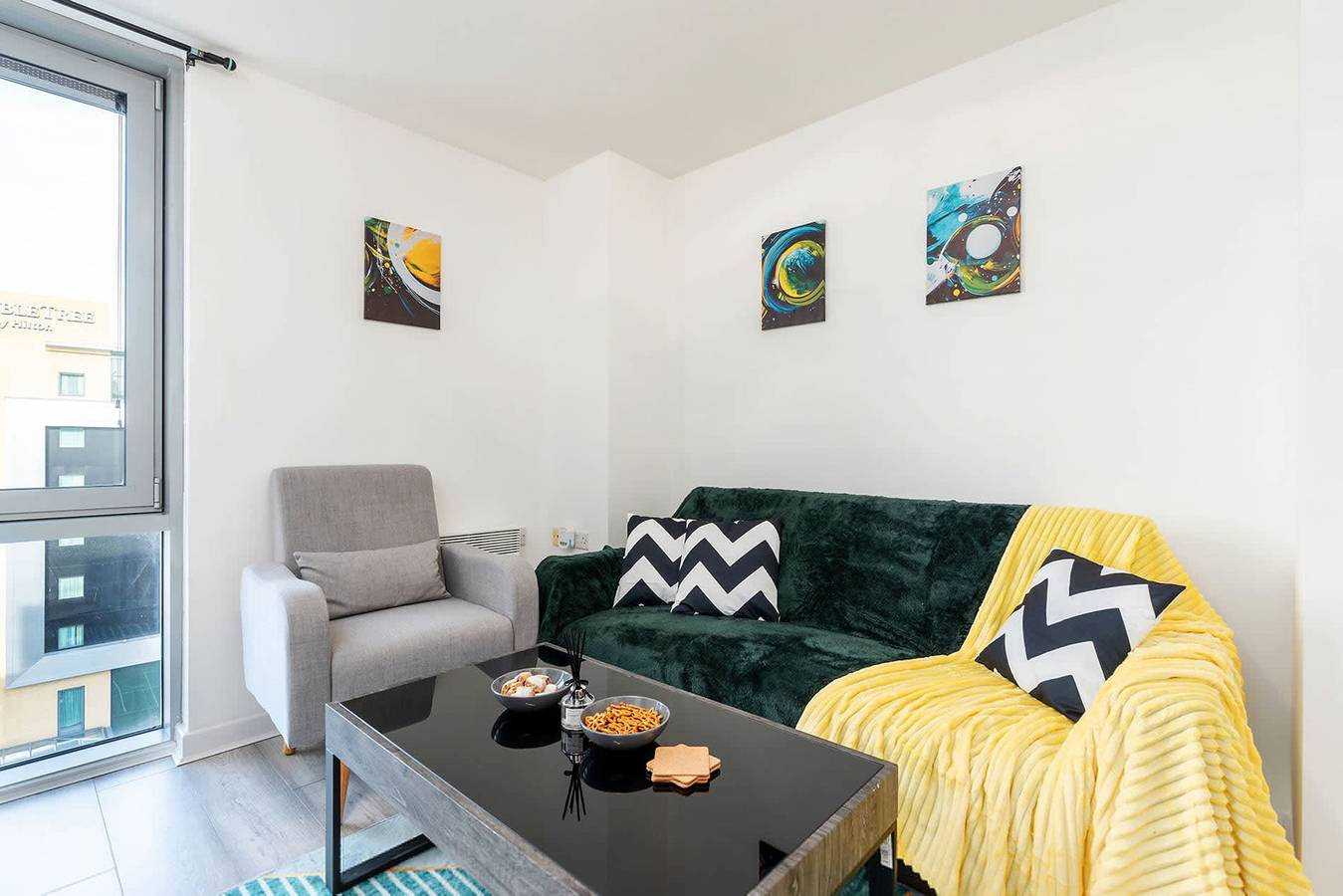 Entire apartment, Sleep 5   Gated Parking   20  Off   2Bed 2Bath in Sheffield, South Yorkshire