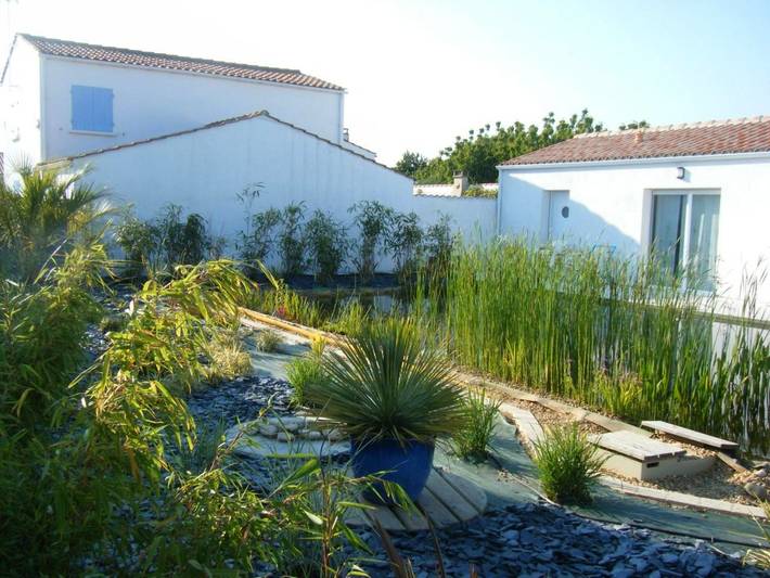 Chambre d’hôte pour 3 personnes, avec piscine ainsi que jardin et vue sur l' Île d'Oléron - 4