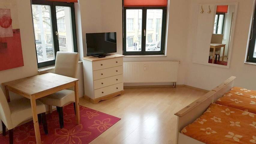 BnB für 3 Personen, mit Garten in Leipzig