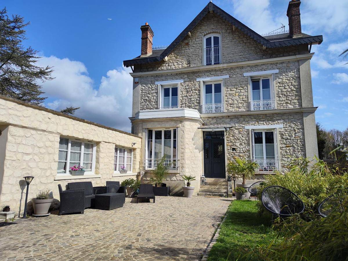 Appartement entier, Le Gîte Senlisien in Senlis, Oise