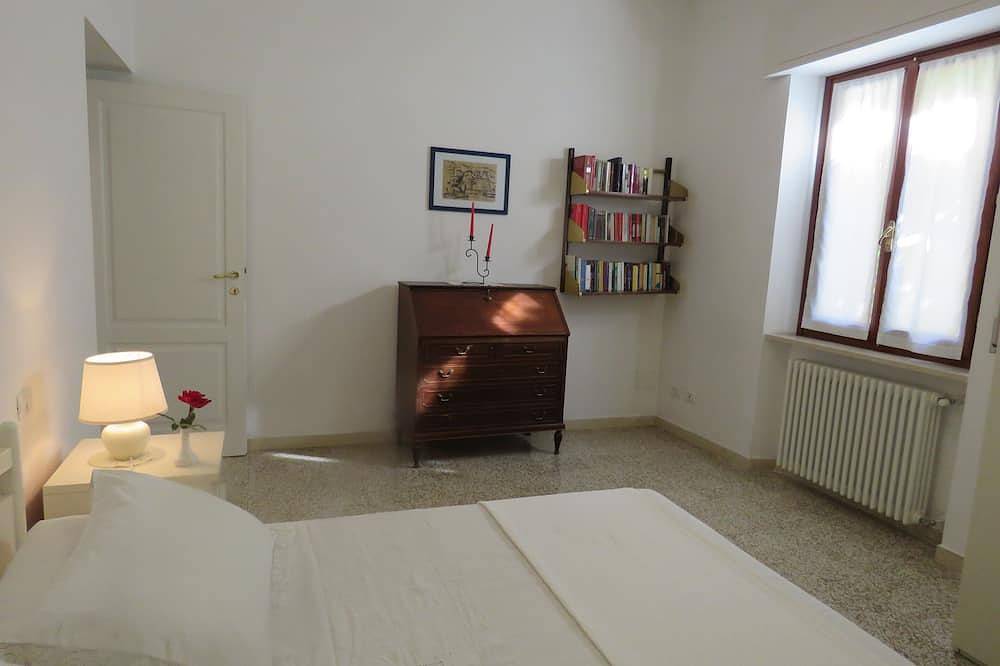 Ganze Wohnung, Bianco - Apartment mit Liegeplatz in Bocca di Magra in Montemarcello, Ameglia Gemeinde