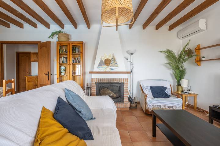Villa "Hugo" mit Blick auf das Meer und die Berge & WLAN in Cómpeta, Málaga Provinz