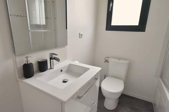 Ganze Wohnung, Cosy, fully-equipped, refurbished F2 in Vert-le-Grand, Essonne