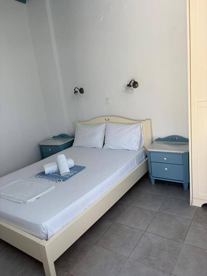 Gîte pour 2 personnes, avec terrasse, animaux acceptés dans Loutró - 3