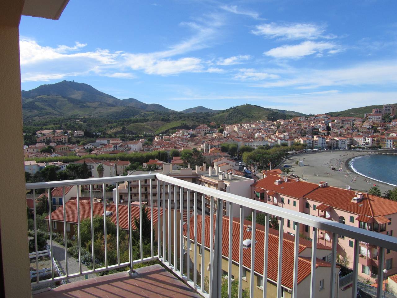 Entire studio, Modern studio with terrace and parking in Banyuls-sur-Mer in La Côte Vermeille, Banyuls-sur-Mer