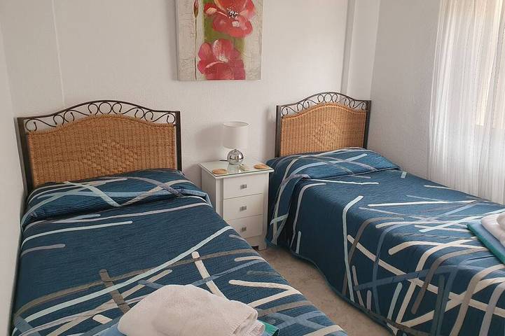Ganze Wohnung, Bellaluz Apartment mit 2 Schlafzimmern und großer privater Sonnenterrasse auf dem Dach. in Atamaría, Cartagena