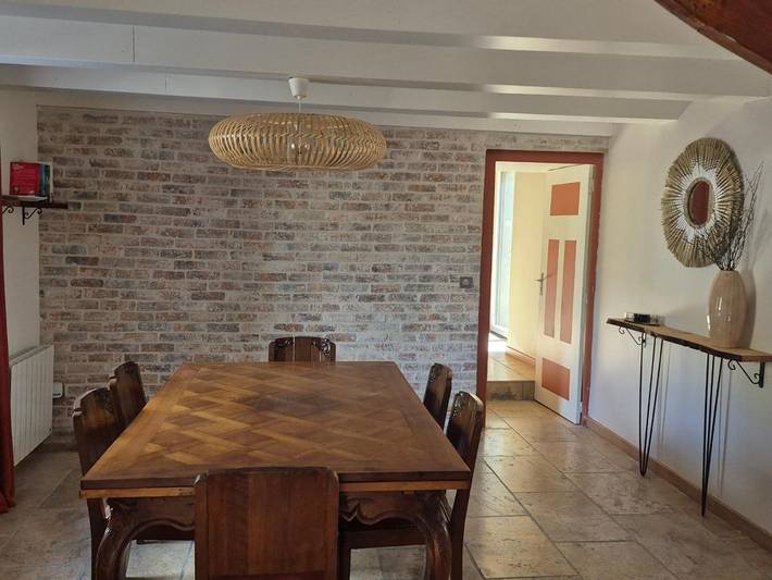 Location de vacances pour 8 personnes, avec jardin et terrasse à Égliseneuve-d'Entraigues - 3