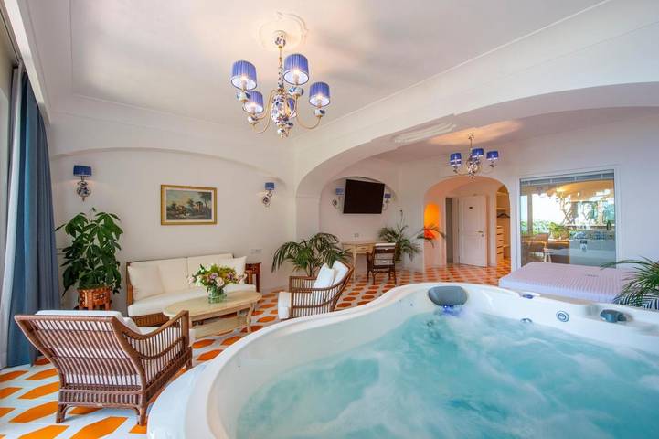 Hôtel pour 4 personnes, avec vue et jardin, animaux acceptés