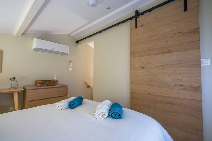 Location de vacances pour 2 personnes, avec Terrasse dans Aéroport Lyon Saint-Exupéry - 4