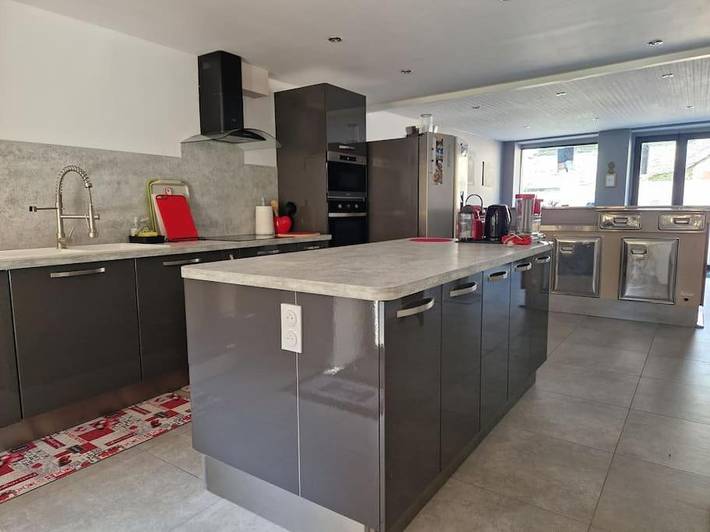 Location de vacances pour 14 personnes, avec jardin, animaux acceptés à Coubisou - 3