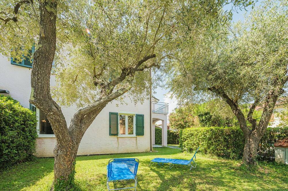 Apartamento en villa con Wifi, Tv, patio, mascotas permitida, aparcamiento, cerca de La Spezia in Ameglia, Municipio de Ameglia