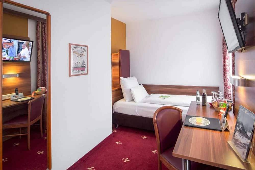 Einzelzimmer - Hotel Burgschmiet Gmbh in Nuremberg, Franconia